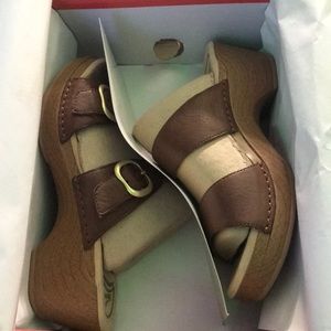 Dansko woman’s heels